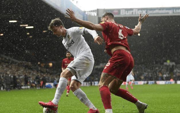 凯发娱乐首页-欧洲联赛球队在激烈比拼中胜出