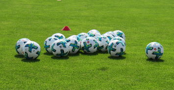 凯发娱乐平台-法兰克福客场大胜提升积分，德甲榜上有名再度崛起，法兰克福足球